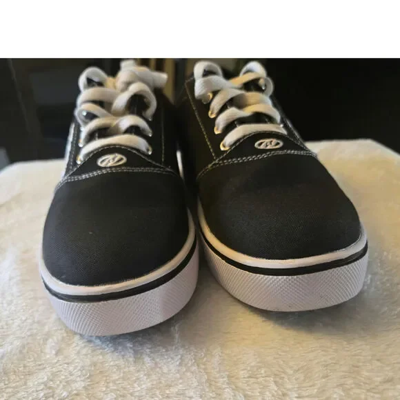 Heelys Men's Pro 20 Canvas Sneakers Black White Size 9 No Wheels EUC - Picture 7 of 10